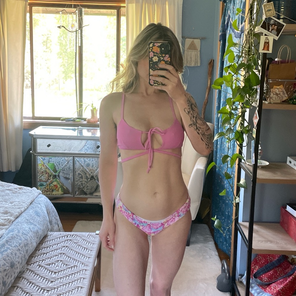 MOANA BIKINI MIA CROSS AND ASHA ADRIFT🌸